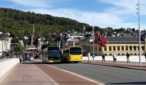 Lenke til artikkel: Slik blir busstilbudet i forbindelse med Hans Majestet Kong Haralds gravferd